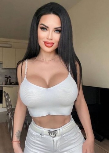 Карина, Г. Железнодорожный